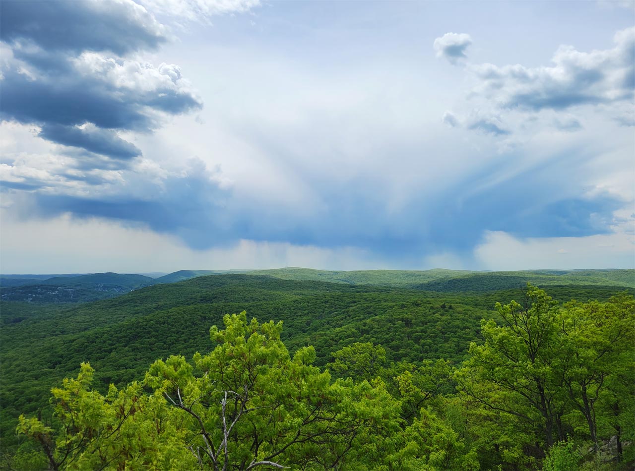 rain cloud black mtn